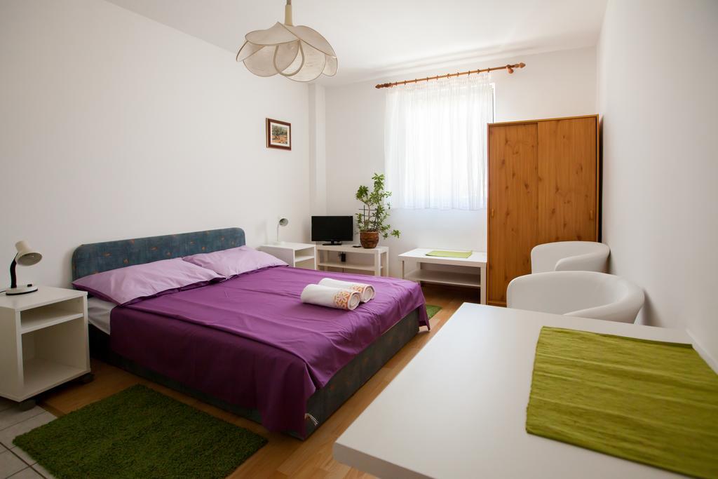 Friendly People'S Guest House Zadar Exterior foto